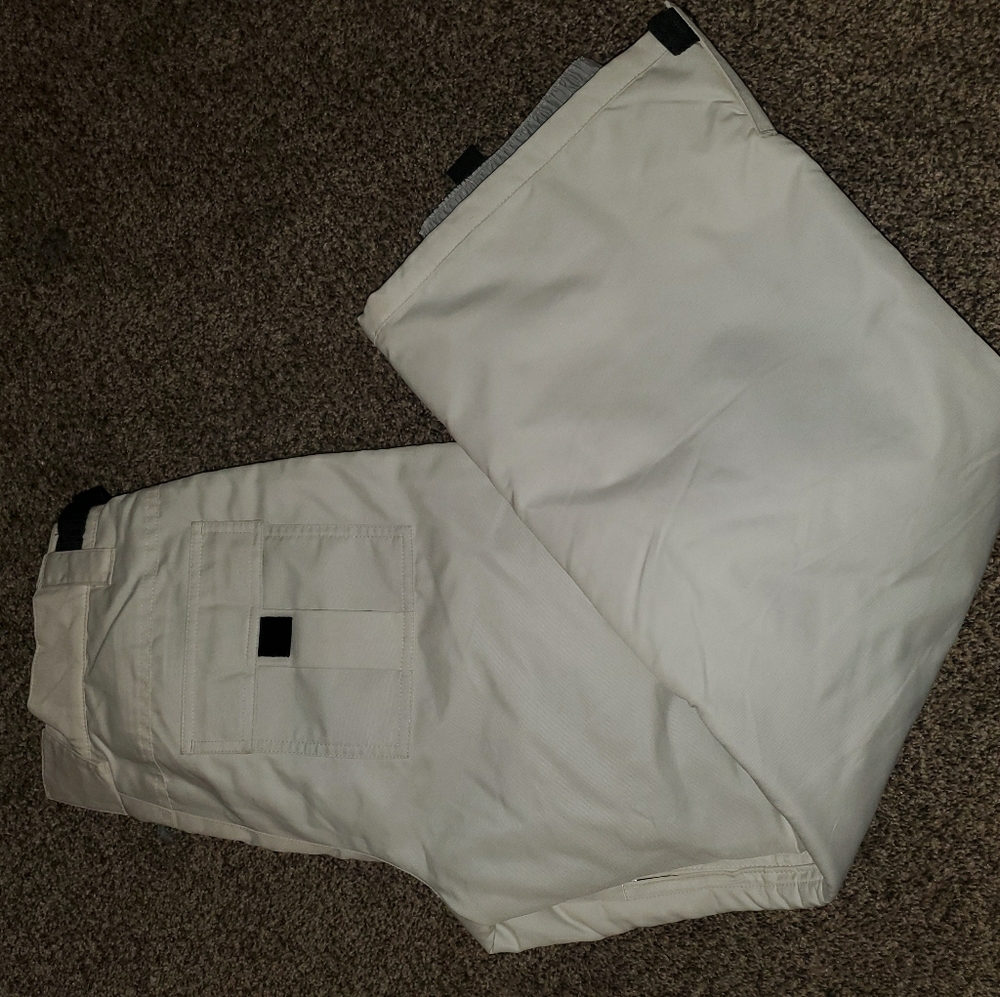 Precision Mountain wear snow pants
